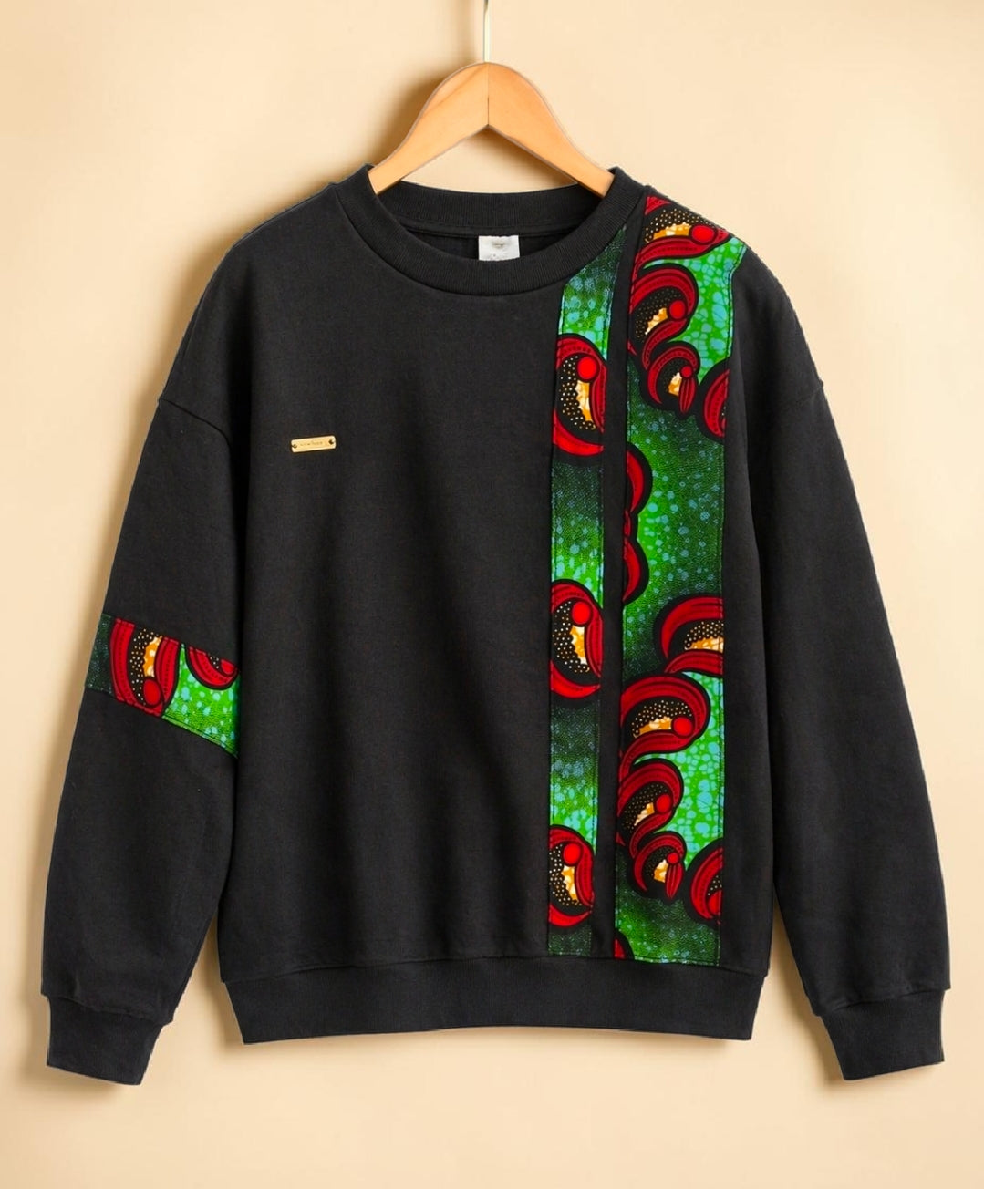 African Waxprint Sweatshirt Size S (895 kr)