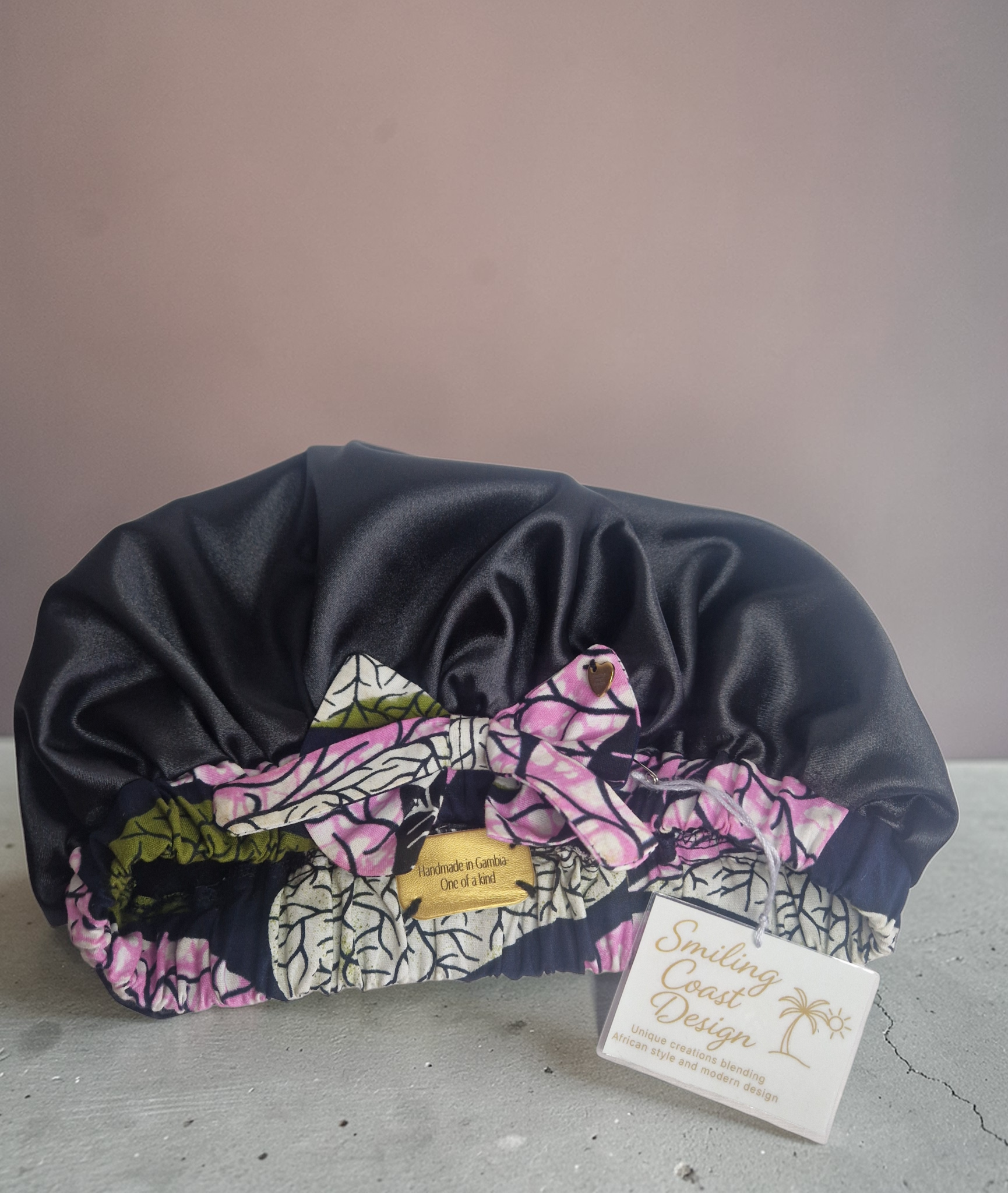 African Waxprint / Satin Bonnet (229kr)