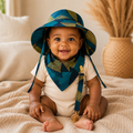 African Wax Print Baby Set -Sun Hat, Bib & Pacifier Clip (499 kr)