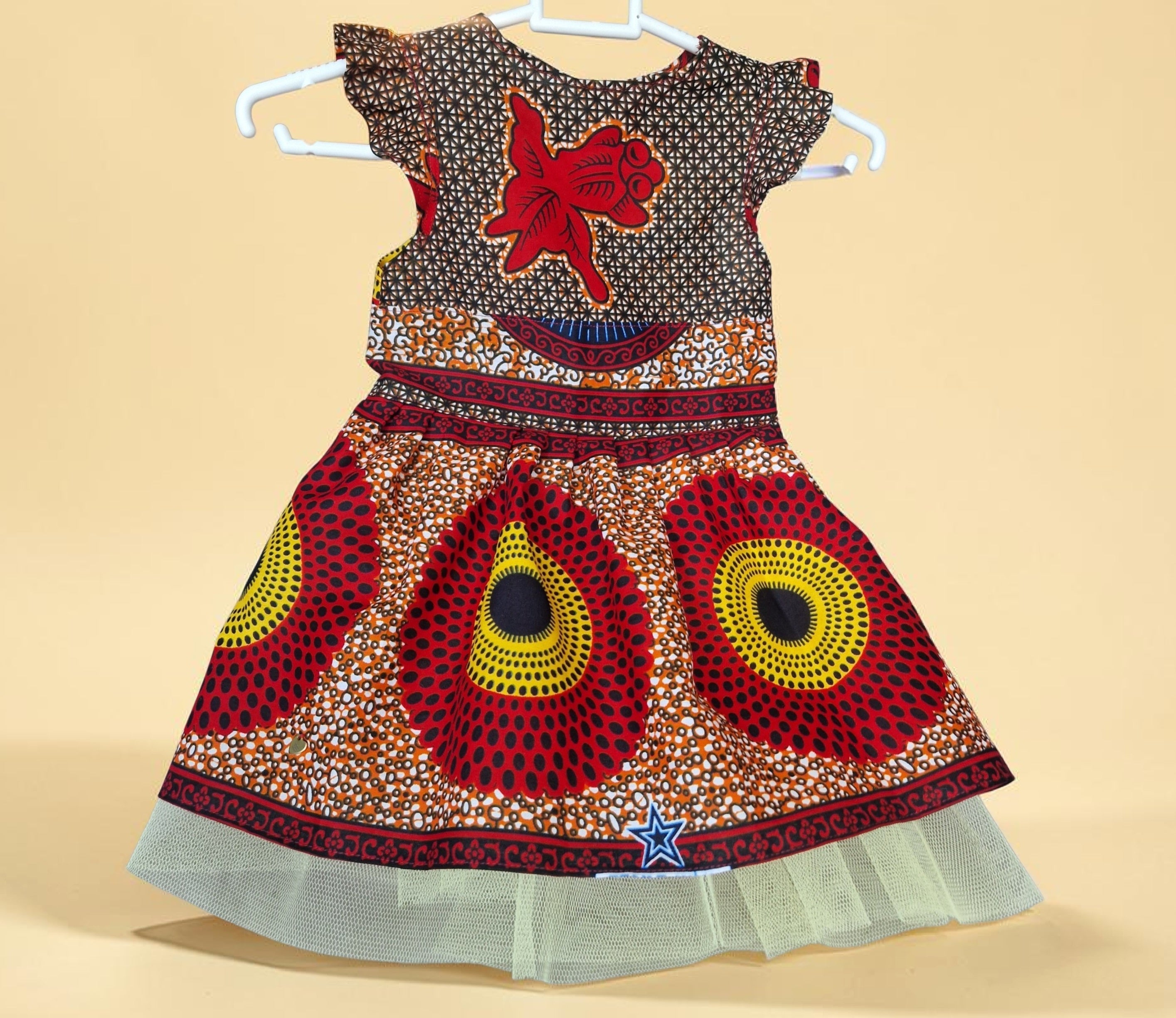 African Wax Print Toddler Dress with Matching Headband – 12–18 Months(549 kr)
