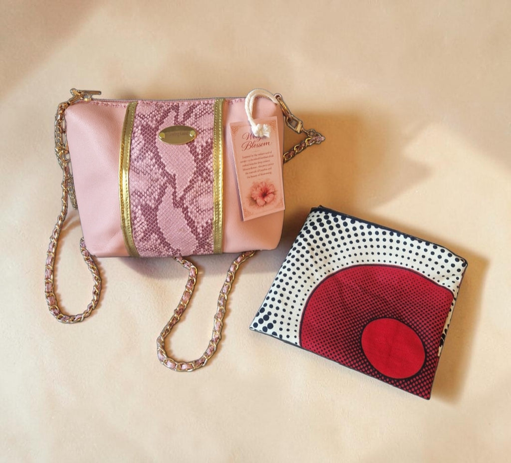 Pink snake crossbody bag (695 kr)