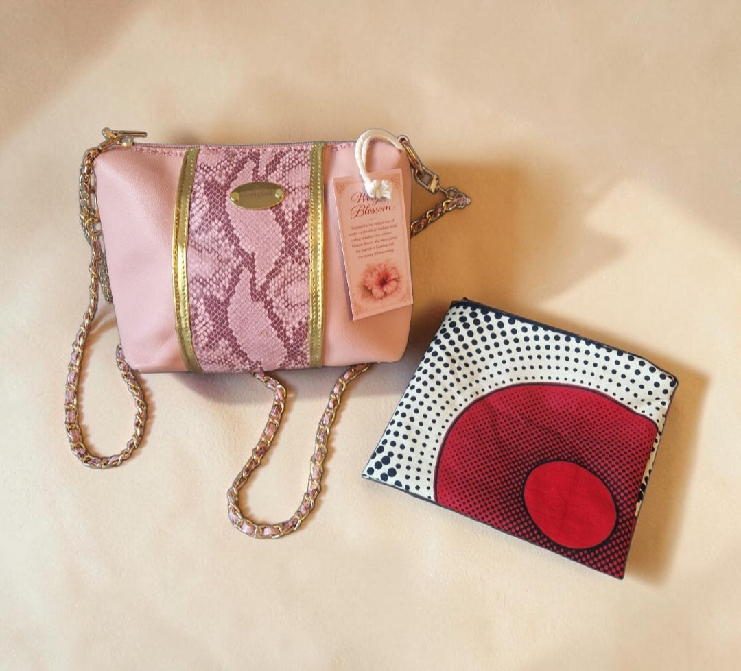Pink snake crossbody bag (695 kr)
