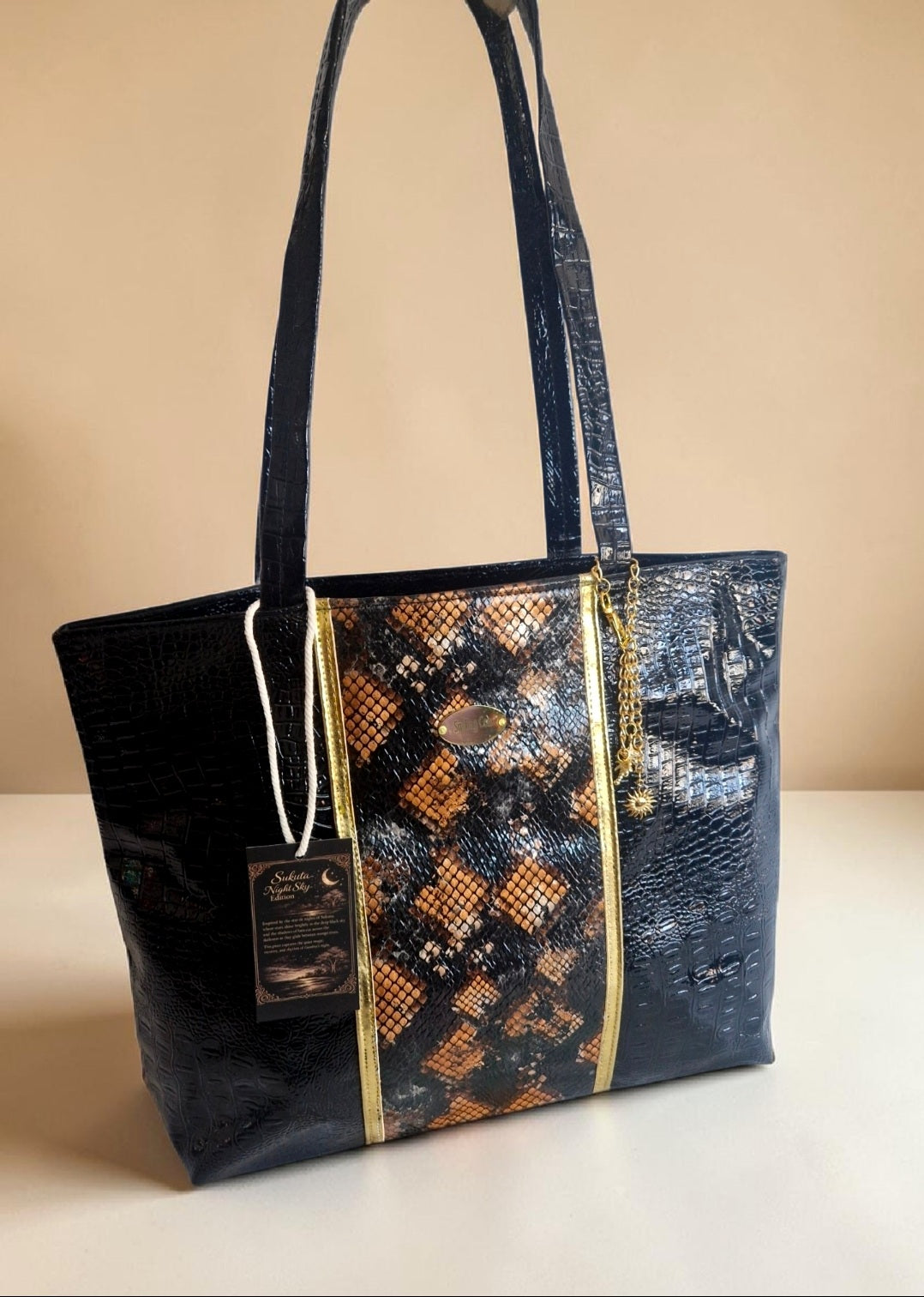Snake Print Tote Bag (995 kr)